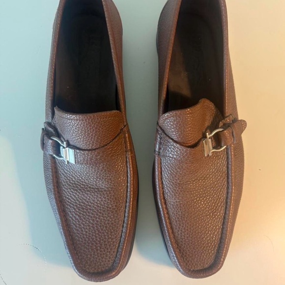 Salvatore Ferragamo Brown Pebble Leather Shoes Gancini Side Buckle Loafers 10 D main image 6